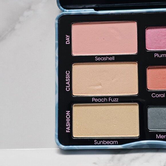 Too Faced SUMMER EYES EyeShadow Palette - Picture 3 of 6